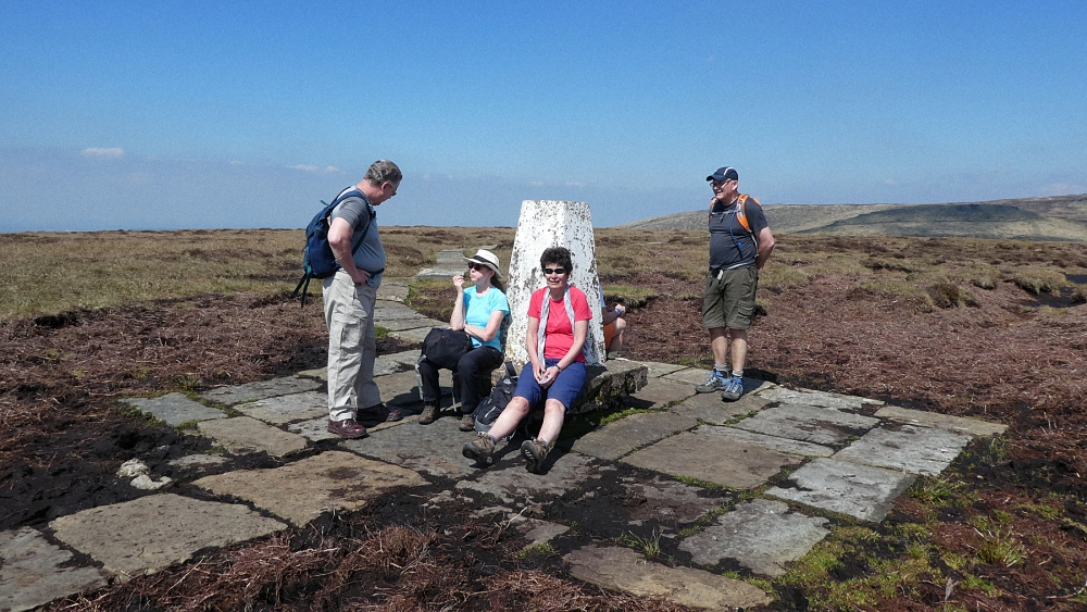 Break at Kinder Low, Photo by Mike Goodyer